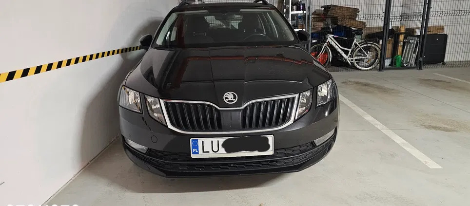 lubelskie Skoda Octavia cena 45900 przebieg: 237000, rok produkcji 2017 z Lublin